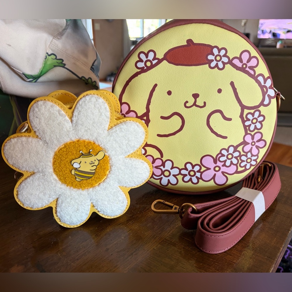Loungefly Yellow & Pink Pompompurin Floral Round Crossbody Bag